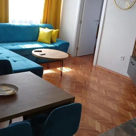 Apartment Urban