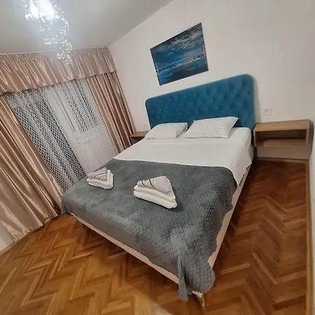 Urban Apartment